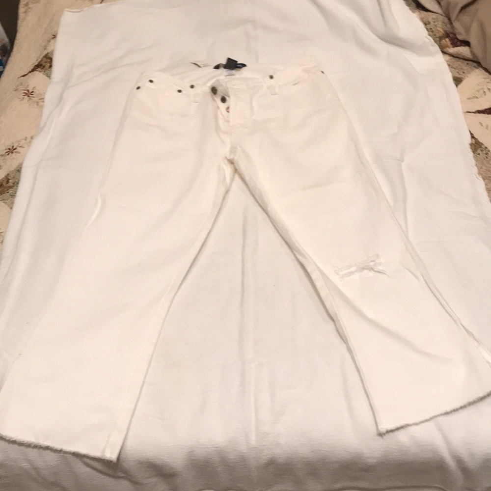 Abercrombie Capri style pants